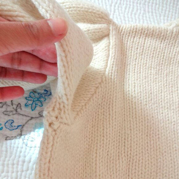 Wool Edwardian Cottagecore Sweater - Picture 10 of 11